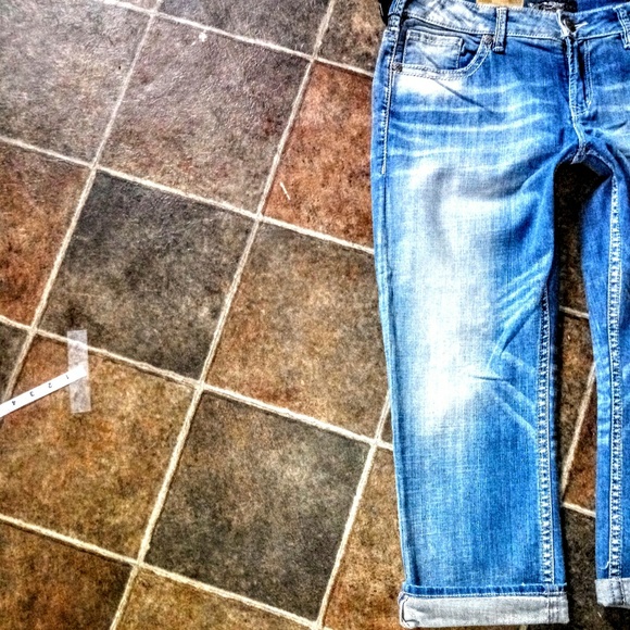 Silver Jeans Size 33X22.5 High Rise Capri NWT - Picture 3 of 8